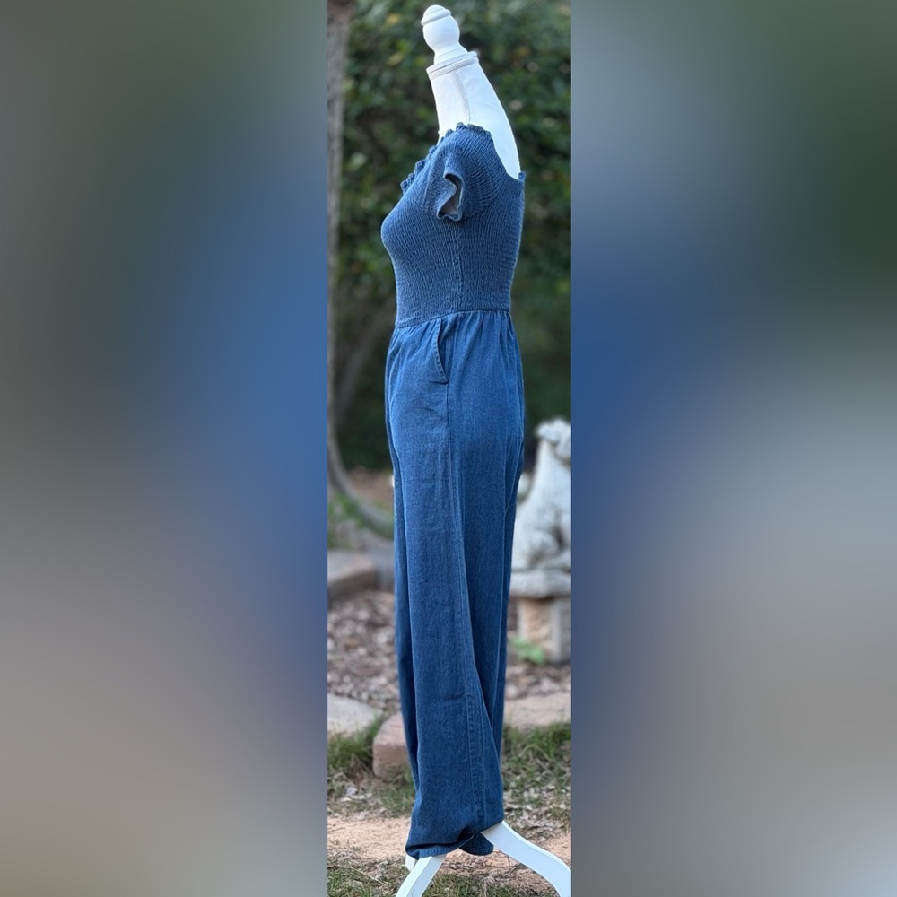 🦋 Francesca’s Blue Rain Wide-Leg Denim Jumpsuit - Picture 2 of 11